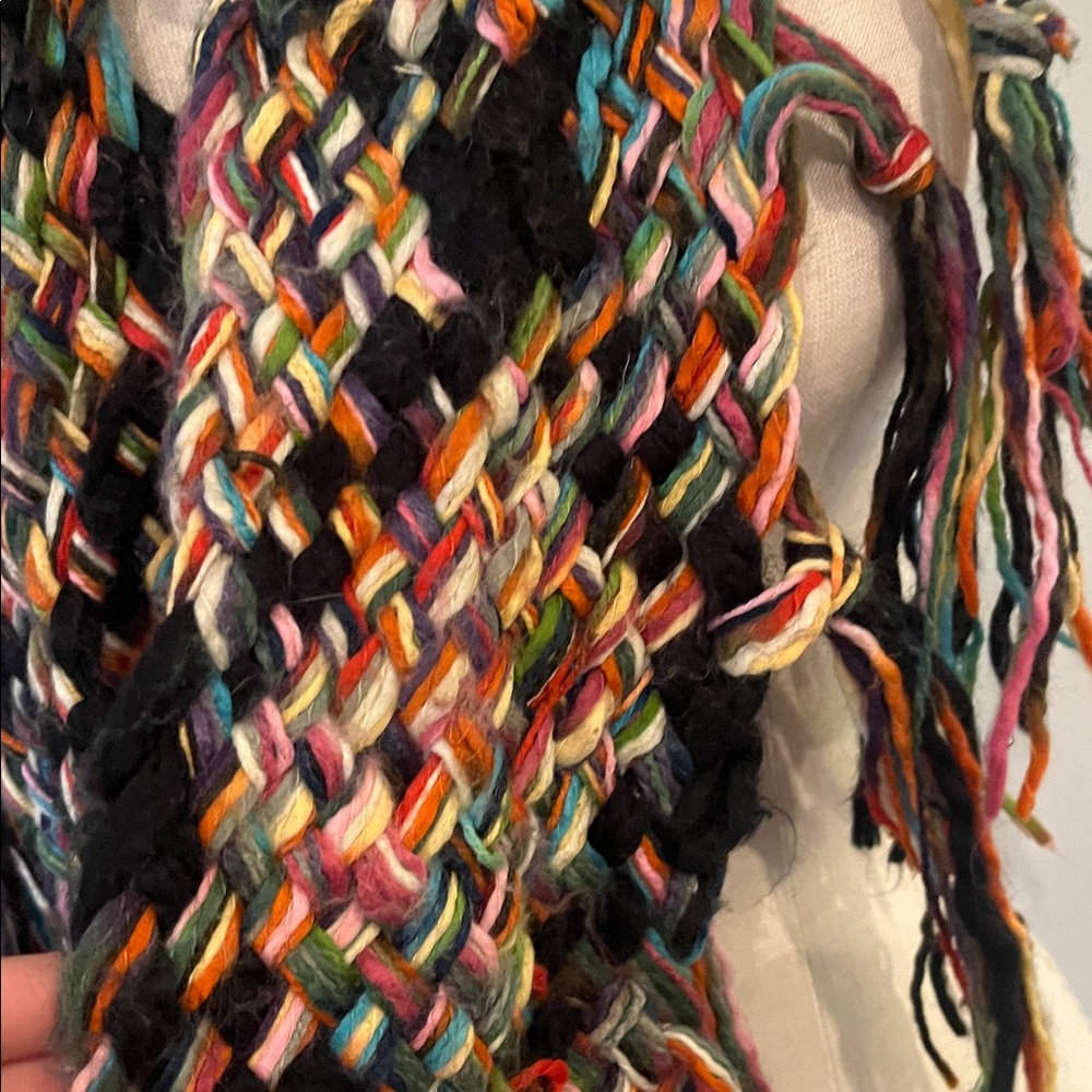 Anthropologie Colorful tassel infinity scarf - Picture 5 of 5
